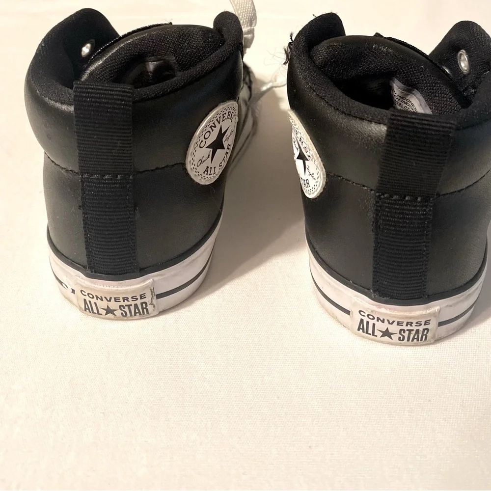 Converse - Picture 4 of 4